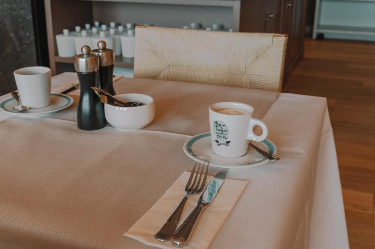 Hotel Riant-Sejour By Wp Hotels (Adults Only) Бланкенберге Екстериор снимка