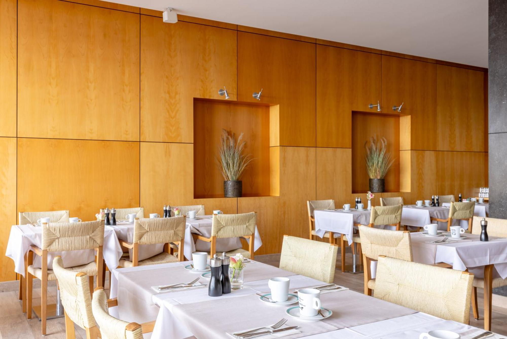 Hotel Riant-Sejour By Wp Hotels (Adults Only) Бланкенберге Екстериор снимка